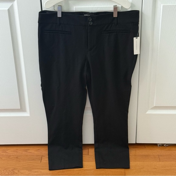 Anthropologie The Essential Slim Trousers in Black - Picture 2 of 5